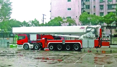 高101米消防車