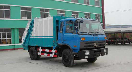 東風EQ1121壓縮式垃圾車